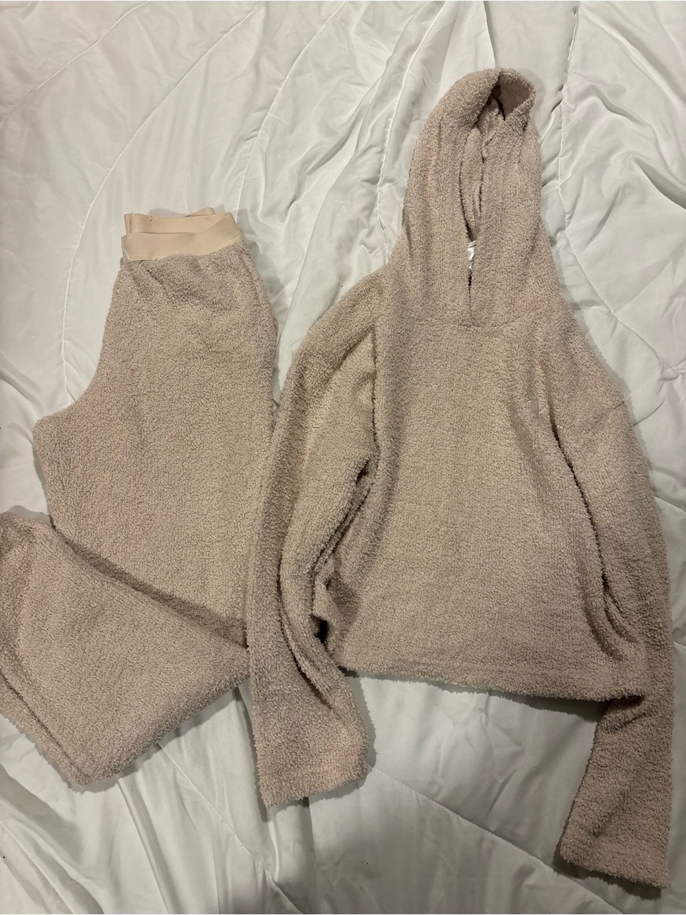 Calvin Klein matching plus lounge jogger pants (size sm) and crop sweatshirt med
